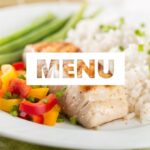 Poisson, riz, haricots verts et poivrons